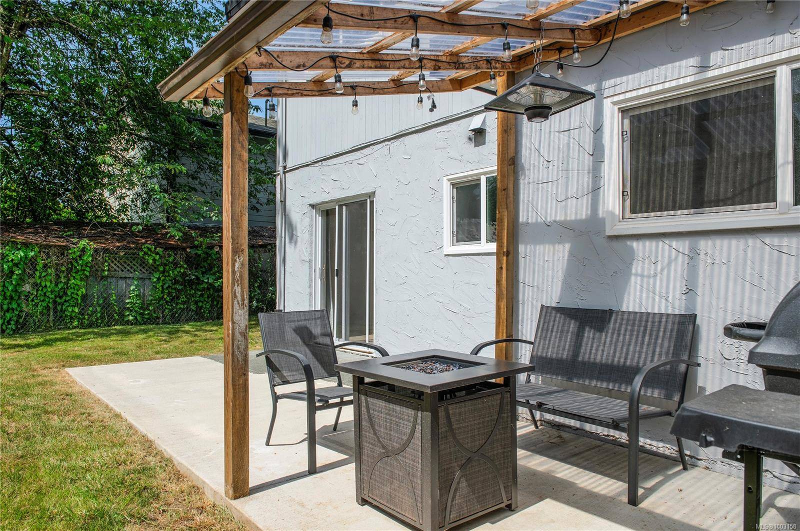 Courtenay, BC V9N 1A9,1120 First St