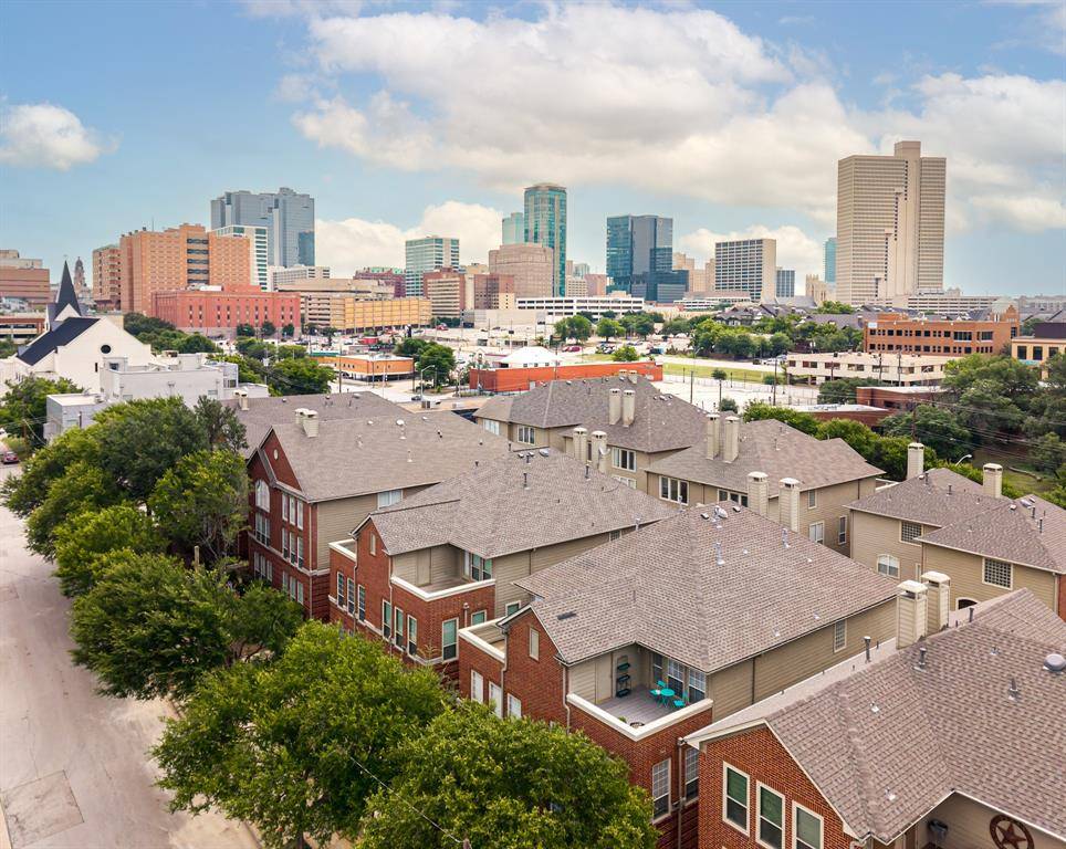 Fort Worth, TX 76102,1015 W Bluff Street