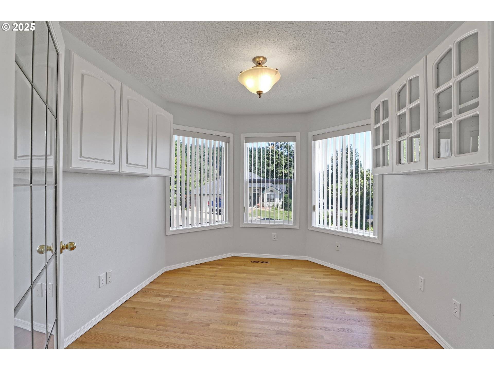 Clackamas, OR 97015,11239 SE HIGHLAND LOOP