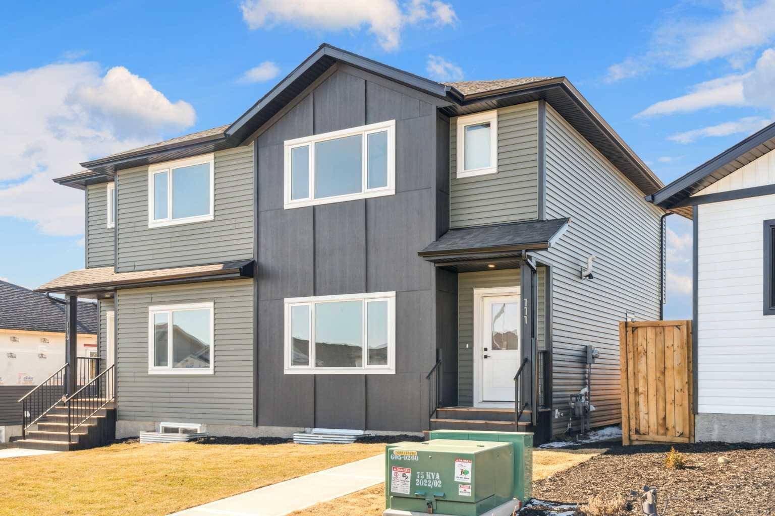 111 Gray Close, Sylvan Lake, AB T4S 0W4