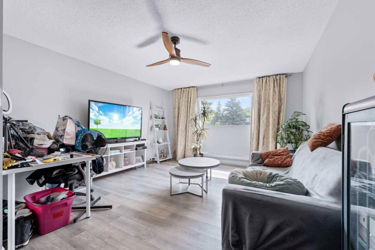Calgary, AB T3E 4Z5,47 & 49 Galbraith DR SW