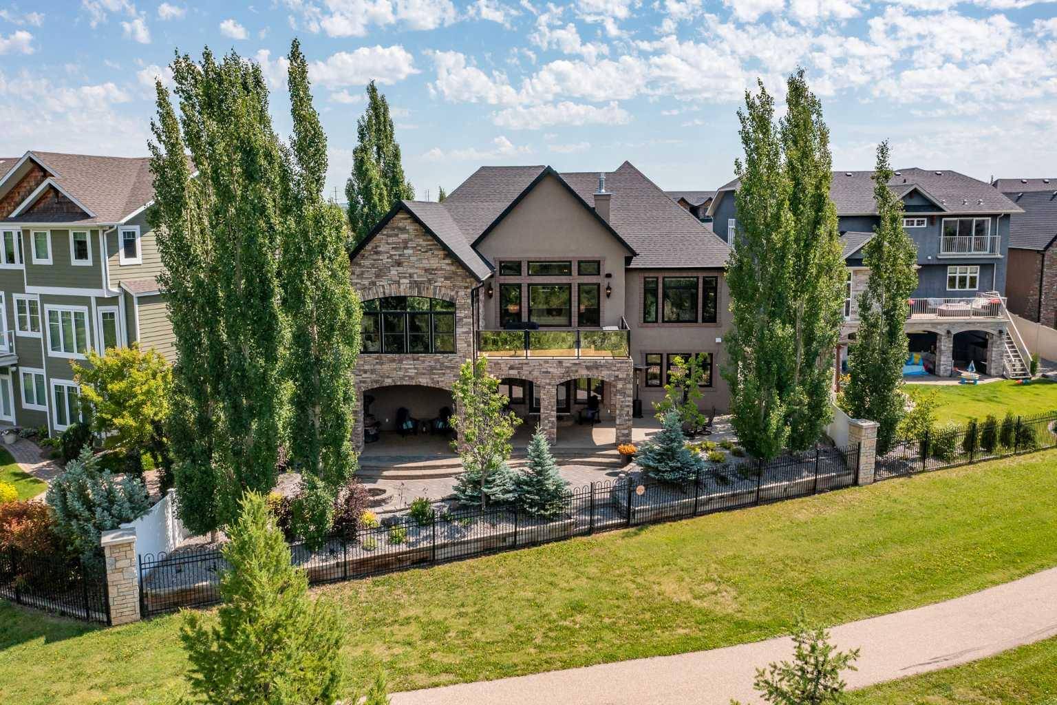 Red Deer, AB T4R 0M5,32 Sagewood Close