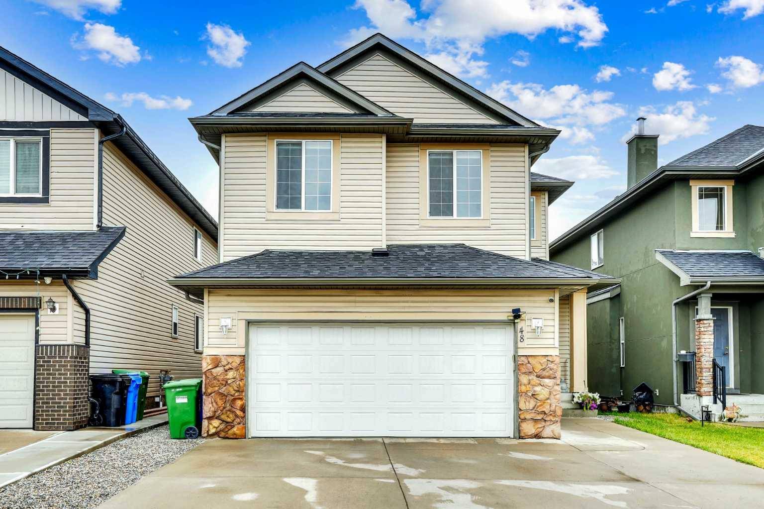 48 Saddleland Close Northeast, Calgary, AB T3J 5J5