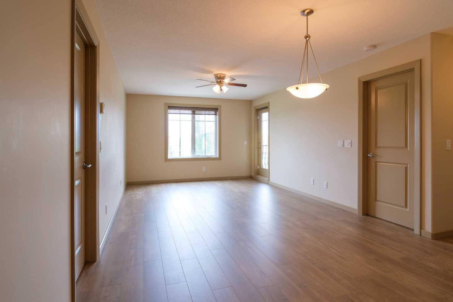 Calgary, AB T2Z 1A6,310 Mckenzie Towne Gate SE #1309