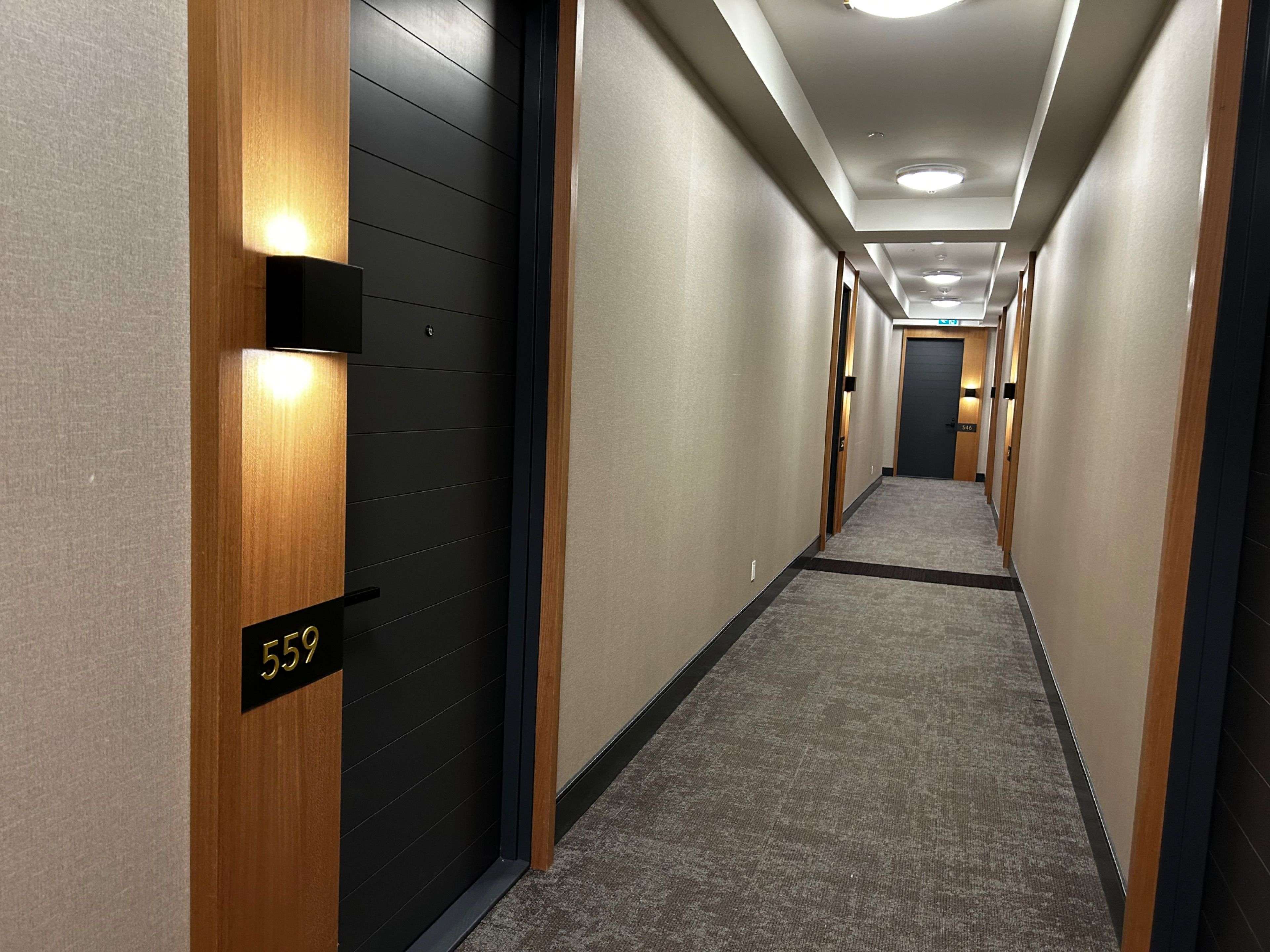 Toronto C15, ON M2J 0H6,25 Adra Grado WAY #559