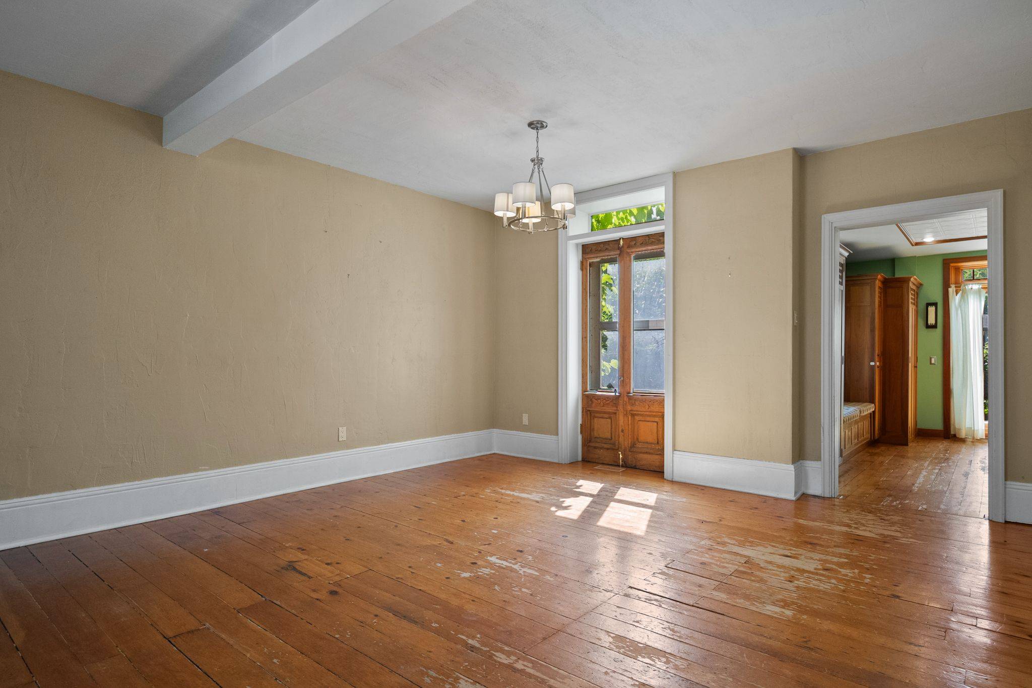 Kingston, ON K7L 3E7,125 Bagot ST
