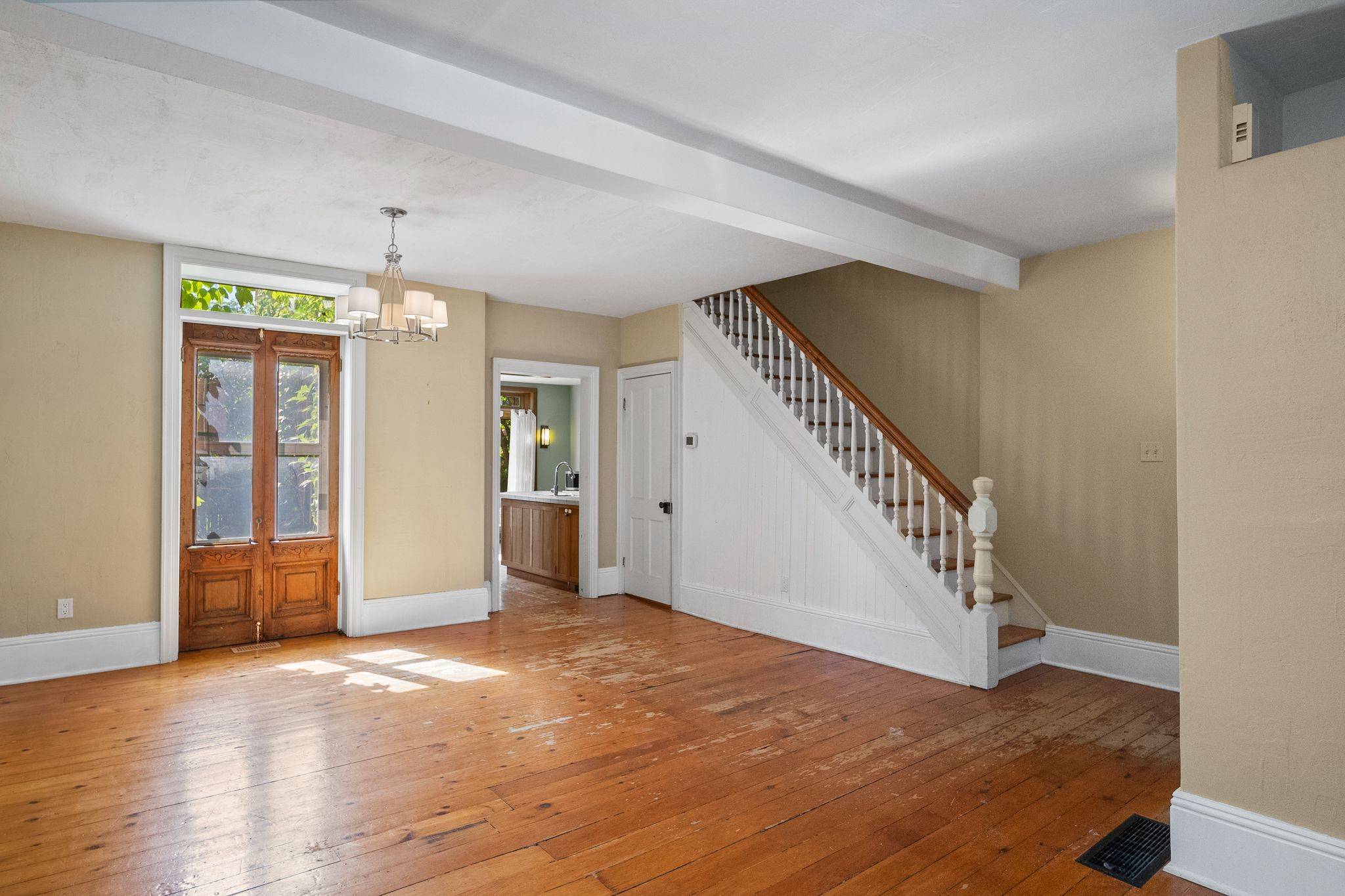 Kingston, ON K7L 3E7,125 Bagot ST
