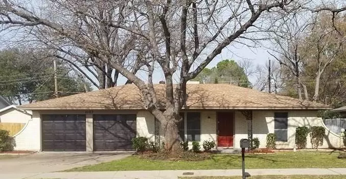 Arlington, TX 76012,2107 Pin Oak Lane
