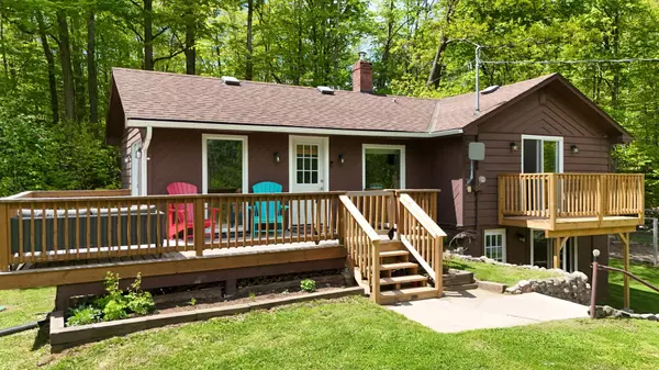 164 Trout Lake RD, Faraday, ON K0L 1C0