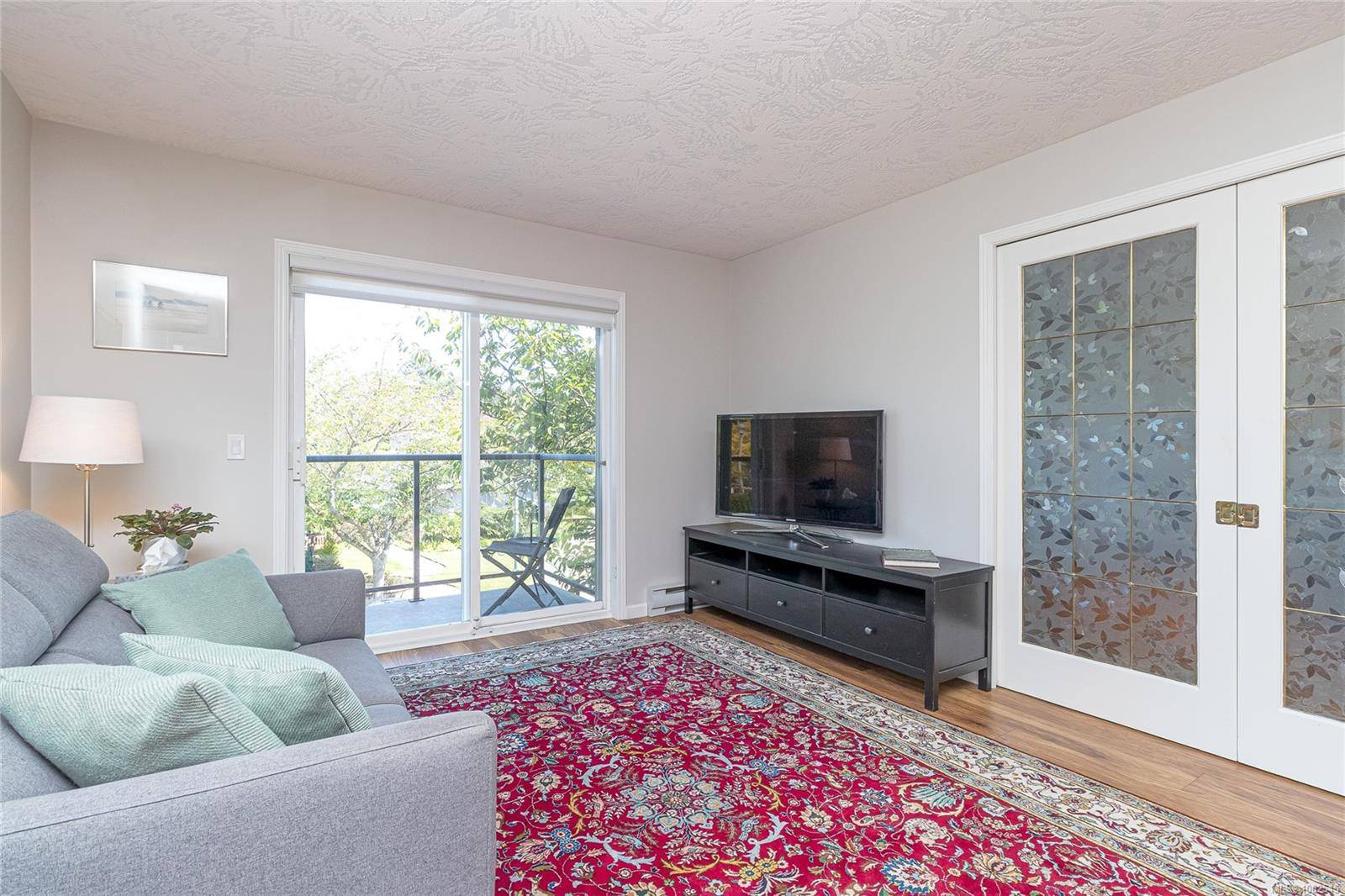 Saanich, BC V8P 5T5,1485 Garnet Rd #215