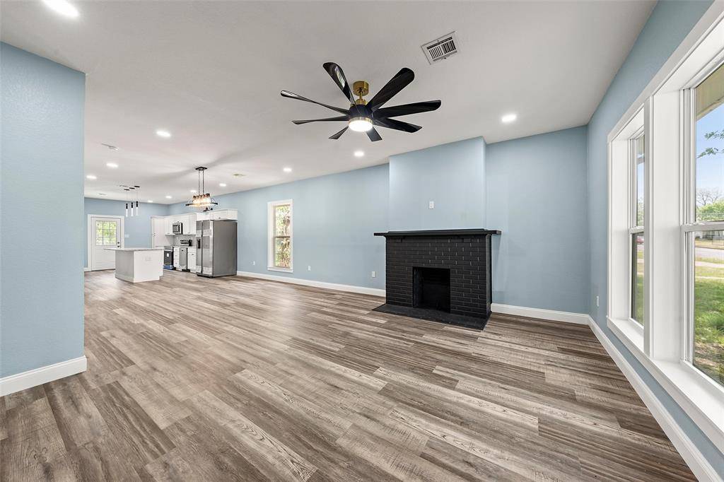 Waco, TX 76707,2715 Bosque Boulevard