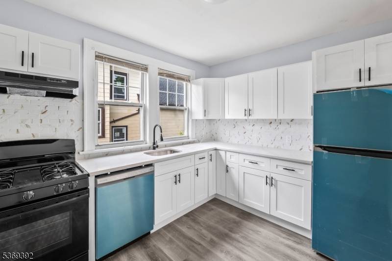 Bloomfield Twp., NJ 07003,27 Berkeley Pl #2