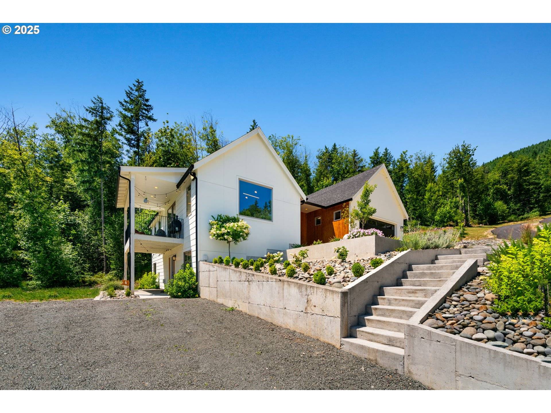 Ariel, WA 98603,5601 LEWIS RIVER RD