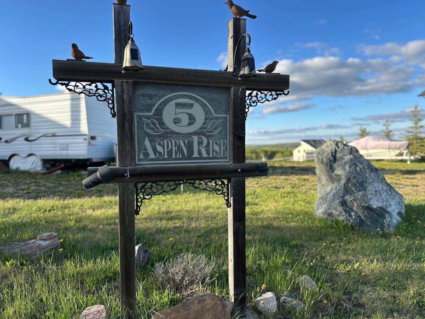 Parkland Beach, AB T0C 2J0,5 Aspen Rise