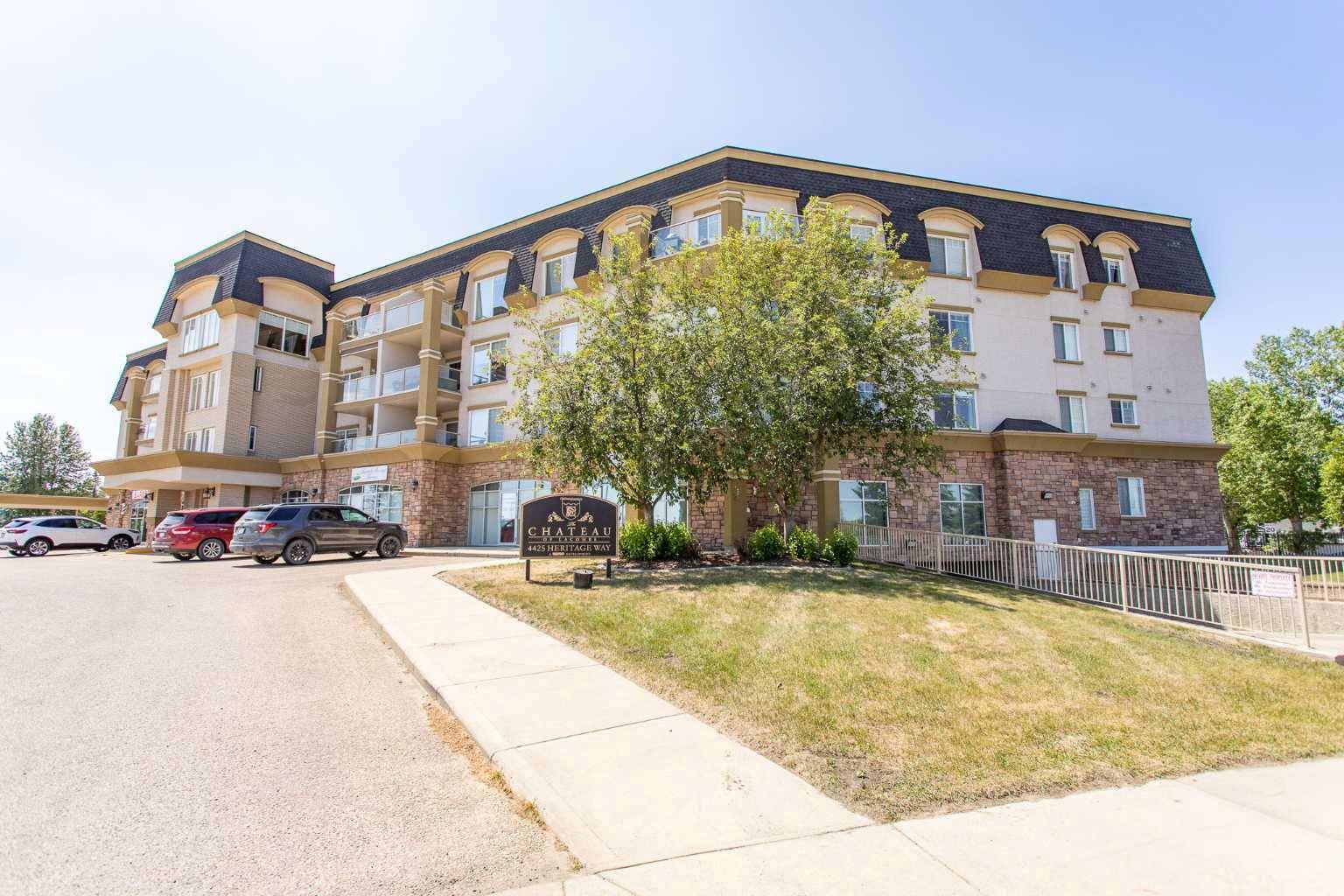 Lacombe, AB T4L 2P4,4425 Heritage Way #207