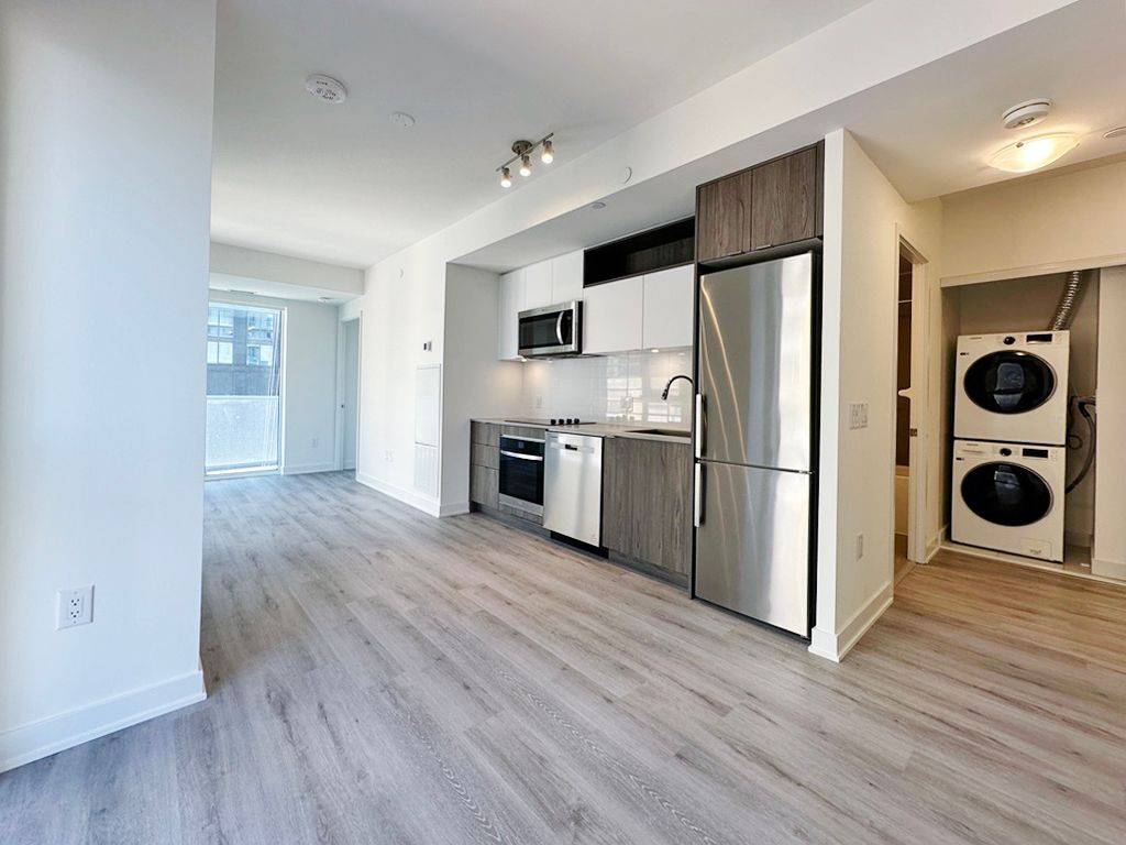 Toronto C08, ON M5B 0C7,100 Dalhousie ST #907