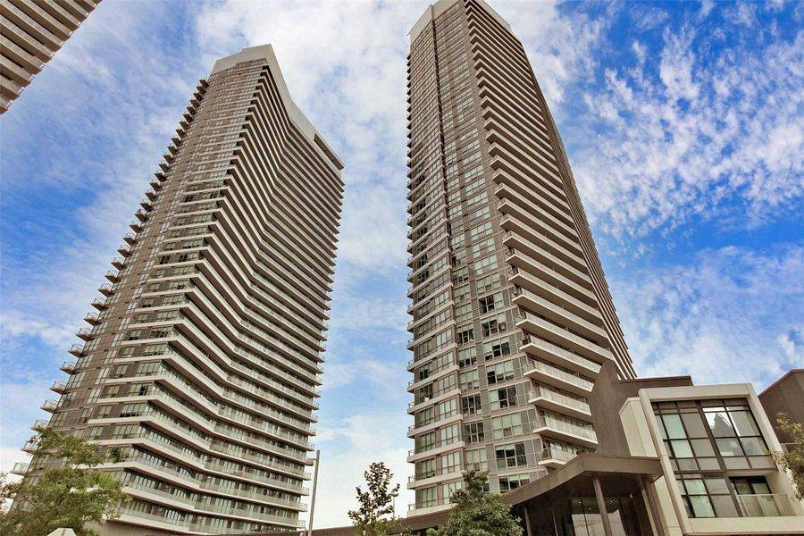 117 McMahon DR #3105, Toronto C15, ON M2K 0E4