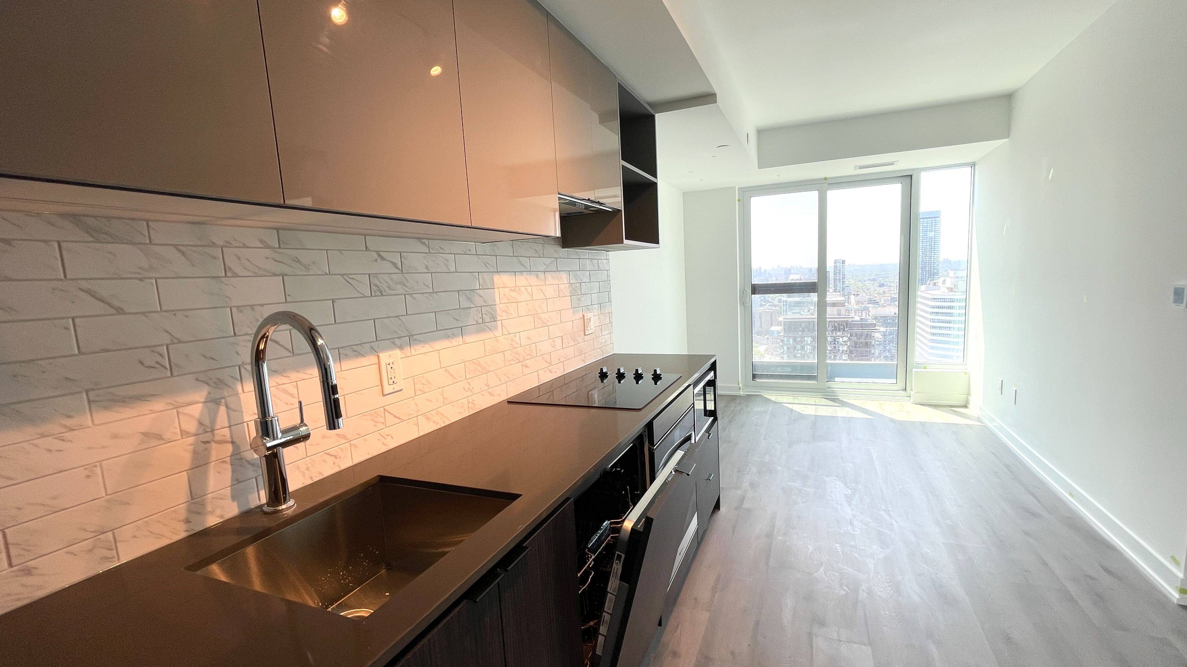Toronto C08, ON M5B 0E6,252 Church ST #5116