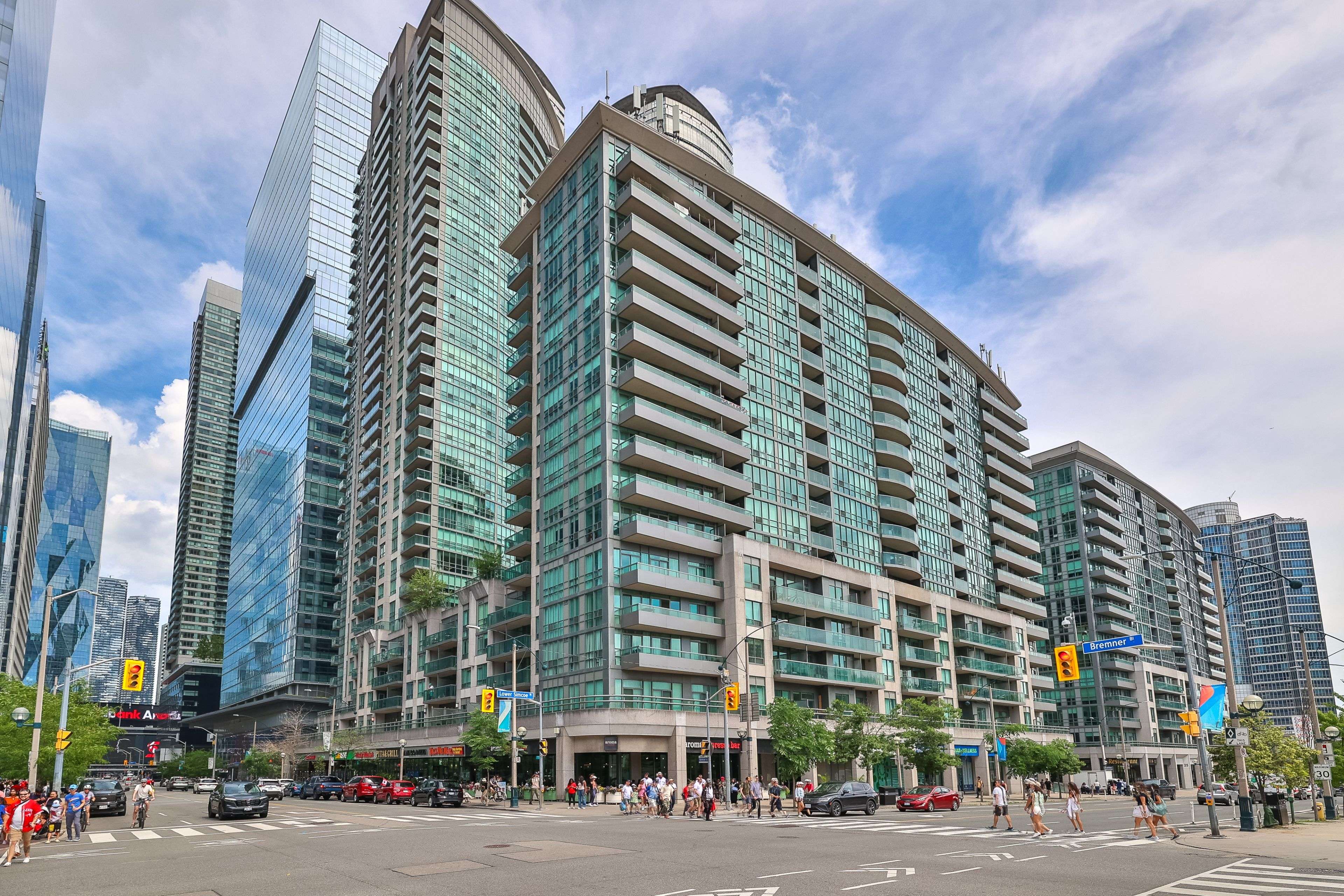 51 Lower Simcoe ST #606, Toronto C01, ON M5J 3A2