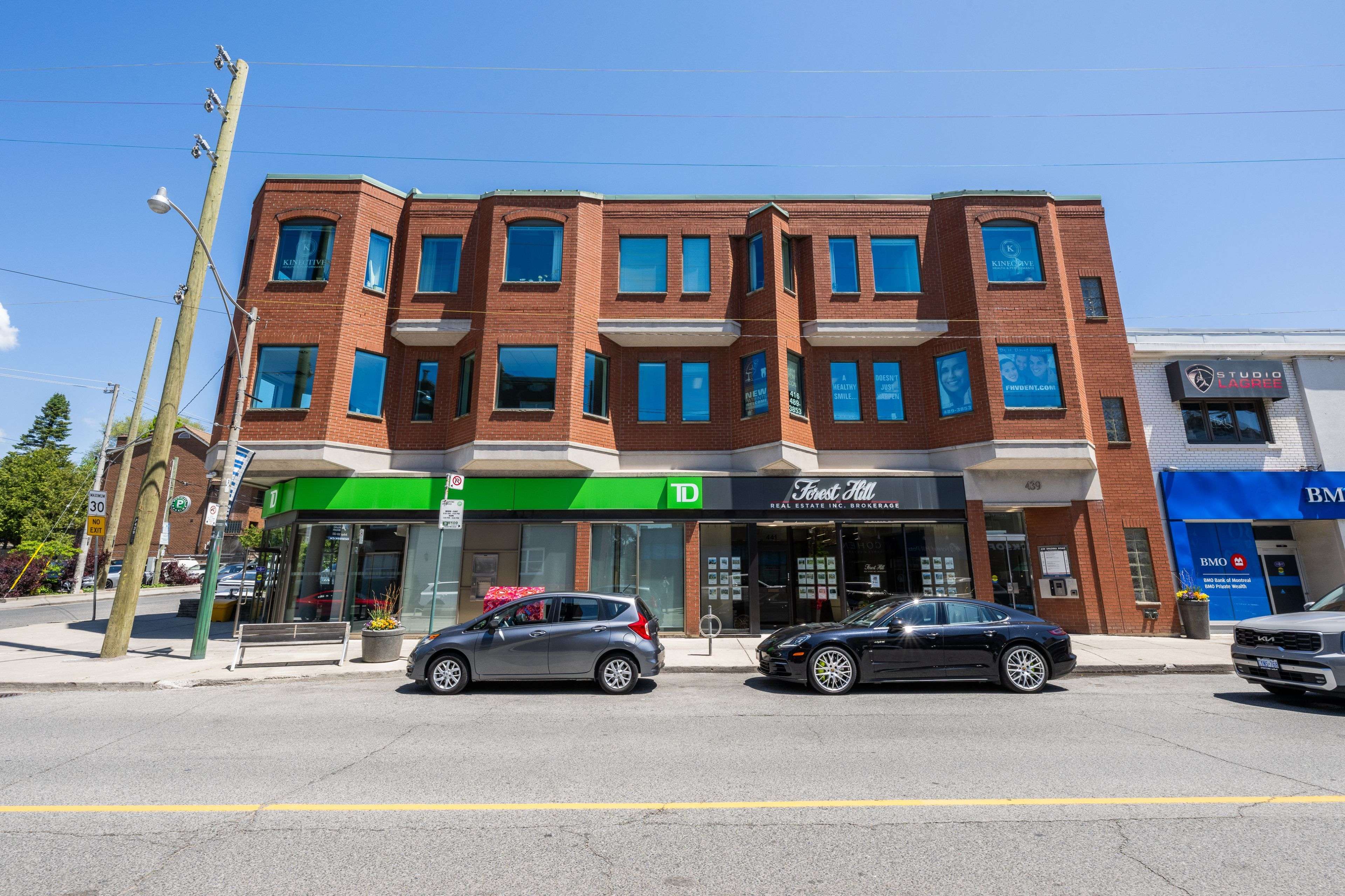 Toronto C03, ON M5P 3M6,439 Spadina RD #310