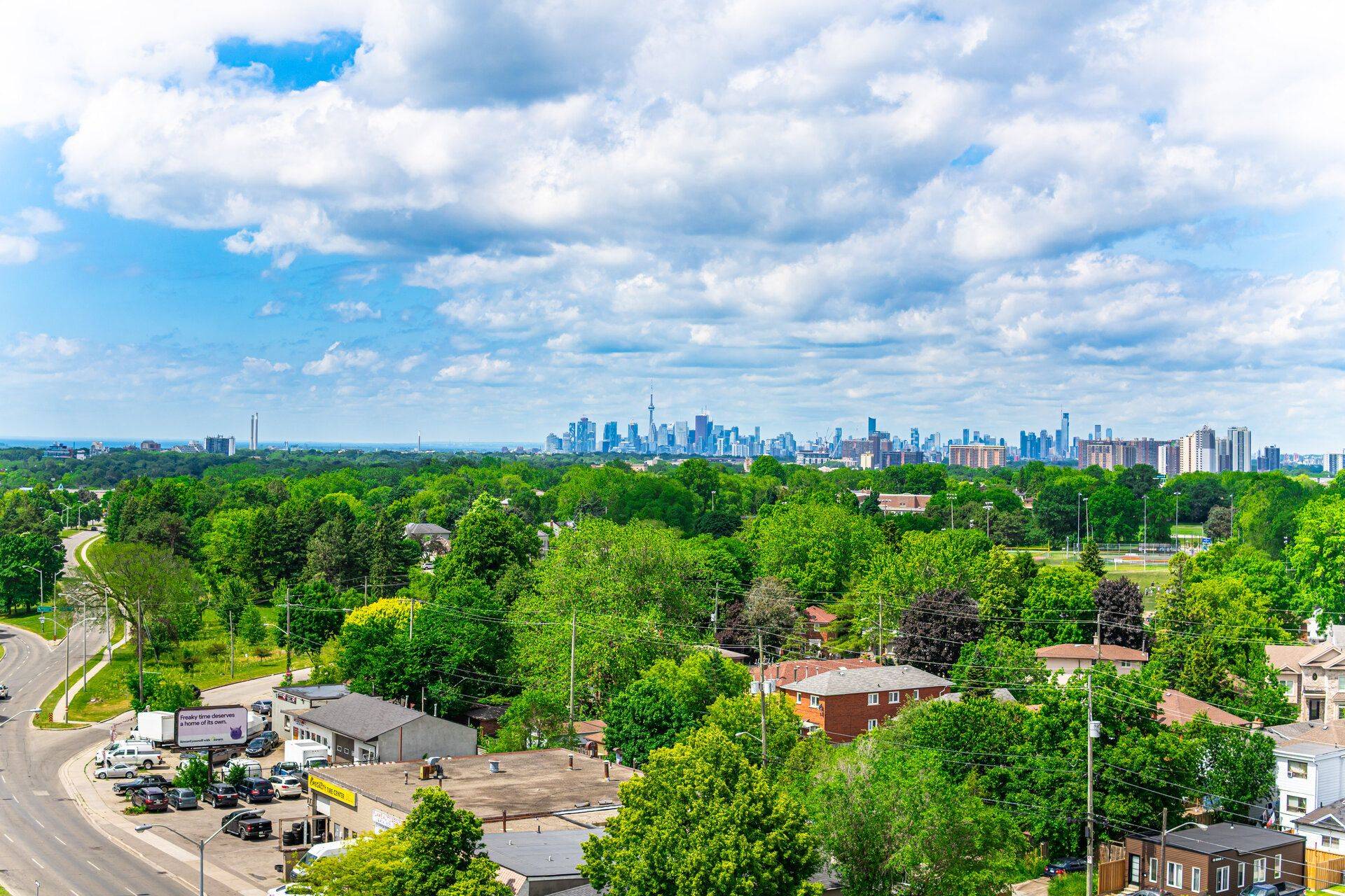 Toronto E06, ON M1N 0B4,22 East Haven DR #1116