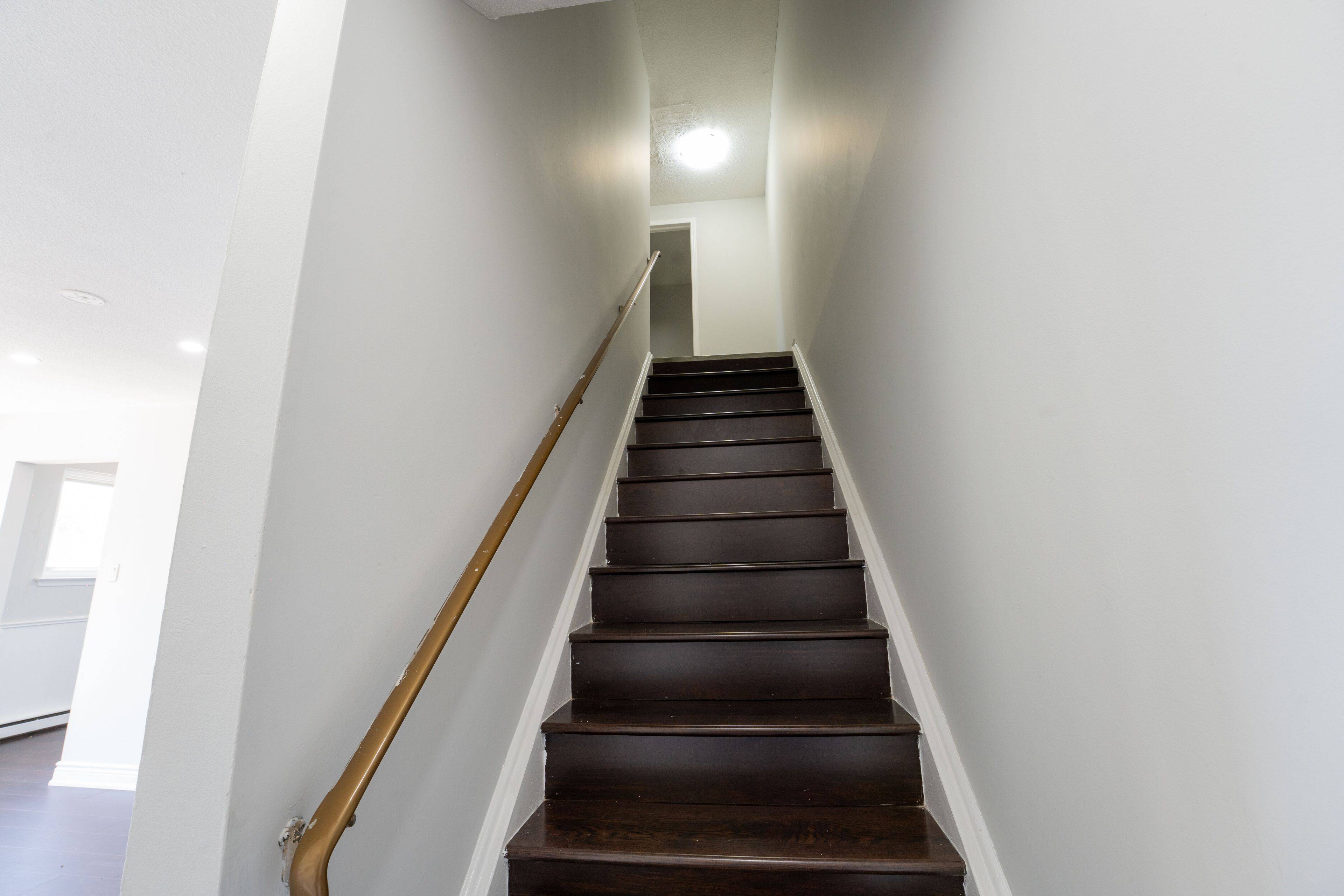 Oshawa, ON L1G 7E6,120 Nonquon RD #35