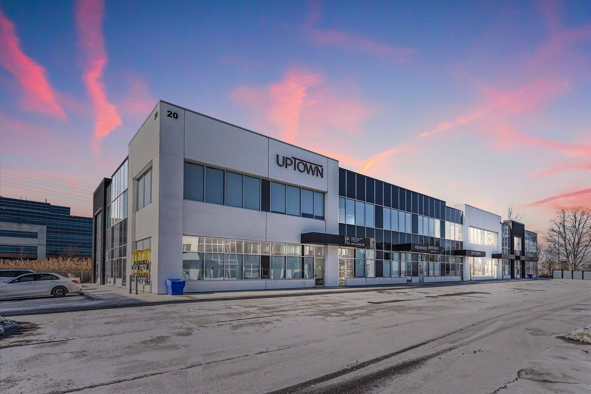 Vaughan, ON L4K 0K7,20 Great Gulf DR #215