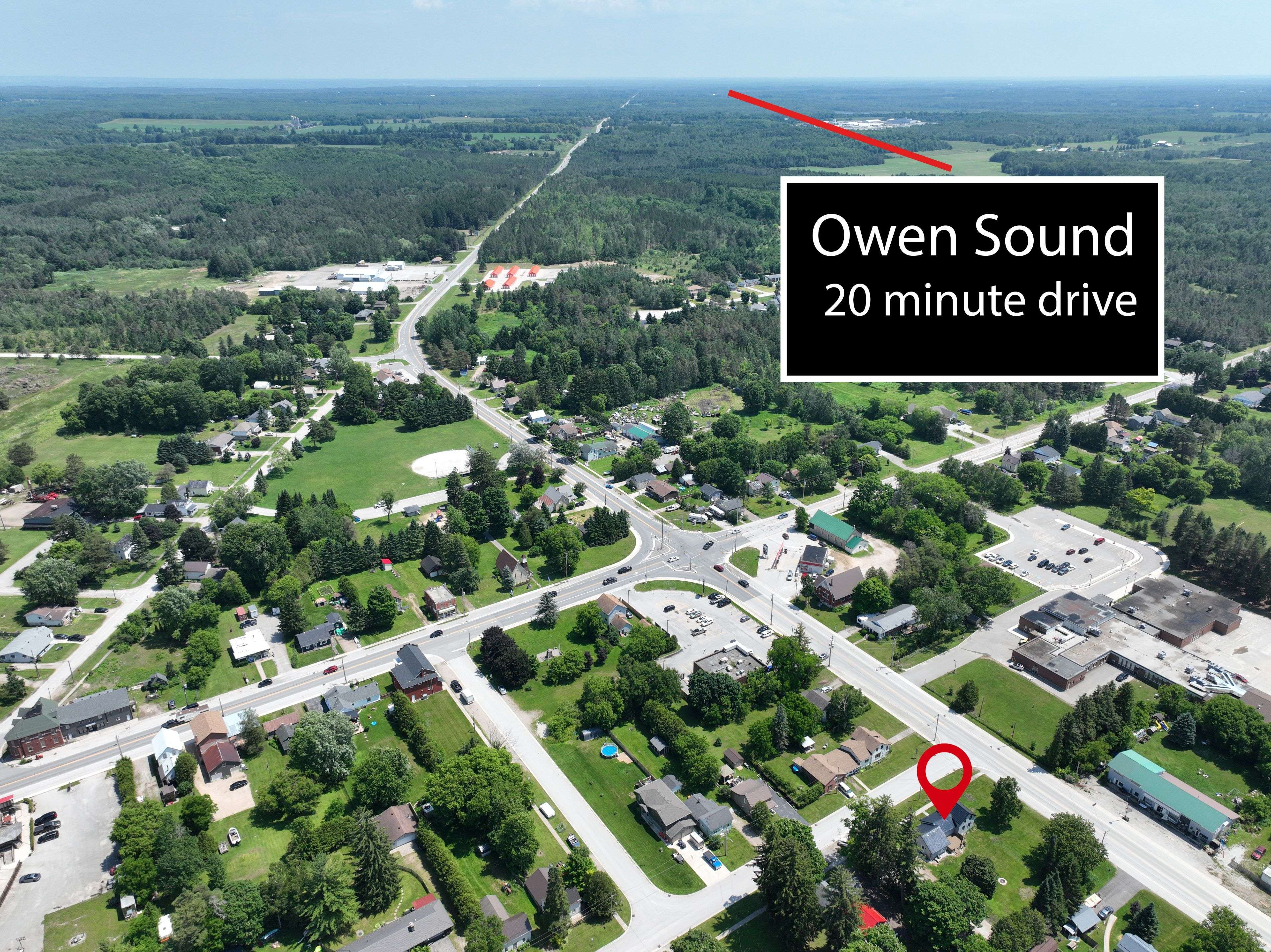 South Bruce Peninsula, ON N0H 1P0,52 Queen ST W