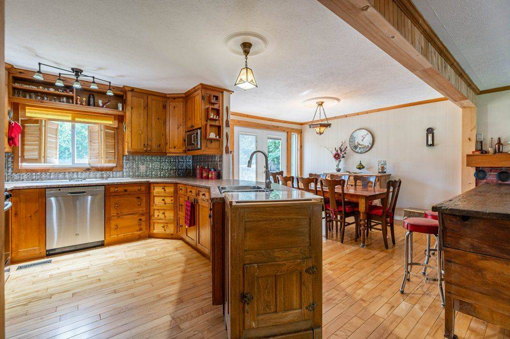 Kawartha Lakes, ON L0B 1K0,171 Mcgill DR