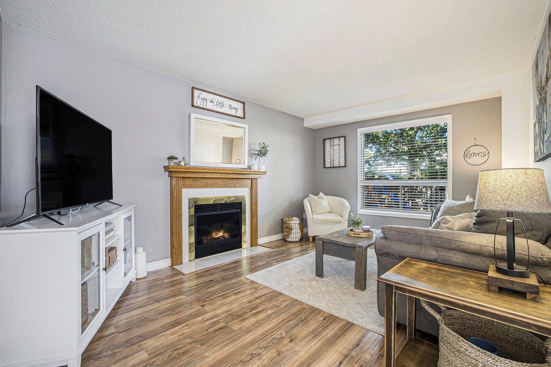 Arnprior, ON K7S 3V7,10 Fairview CRES