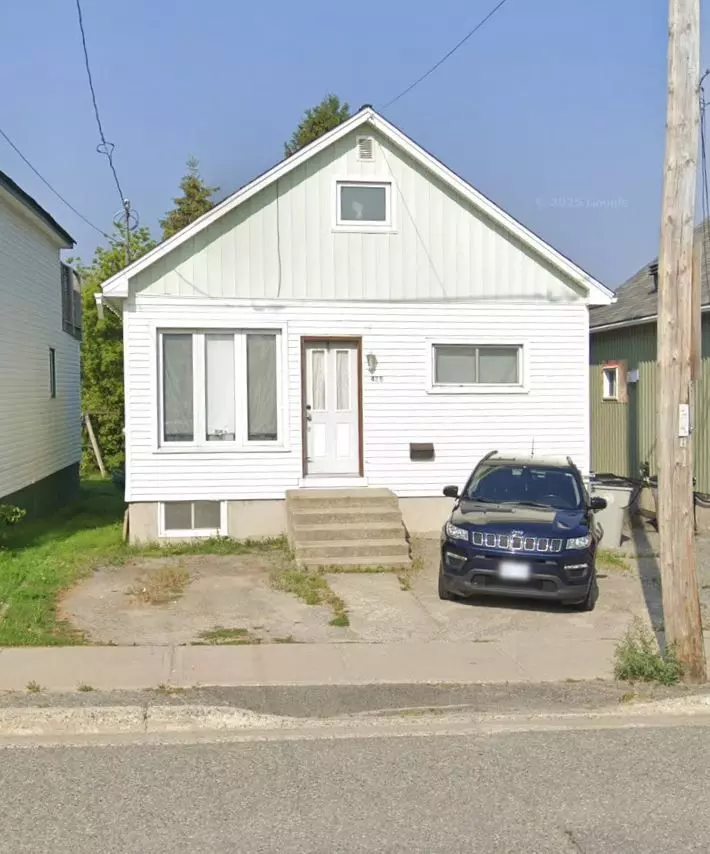 Timmins, ON P4N 4W7,429 Maclean DR