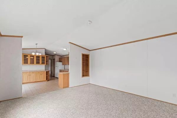 Grande Prairie, AB T8X 0A8,9006 86 AVE