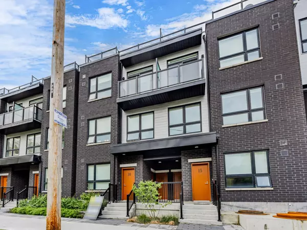 15 Brenthall AVE #12, Toronto C07, ON M2R 1W1