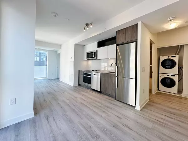 Toronto C08, ON M5B 0C7,100 Dalhousie ST #907