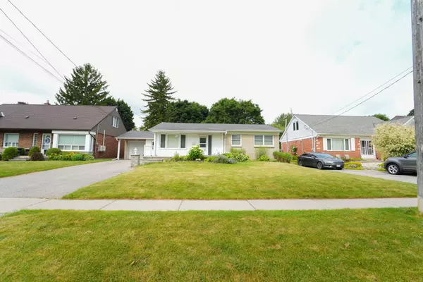 776 Grierson ST, Oshawa, ON L1G 5J7