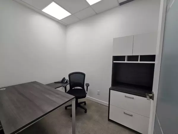 181 Queen ST E #Unit B, Brampton, ON L6W 2B3