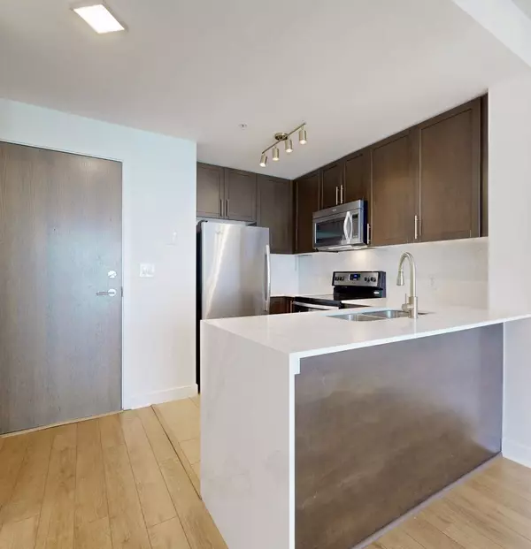 3985 Grand Park DR #2404, Mississauga, ON L5B 0H8