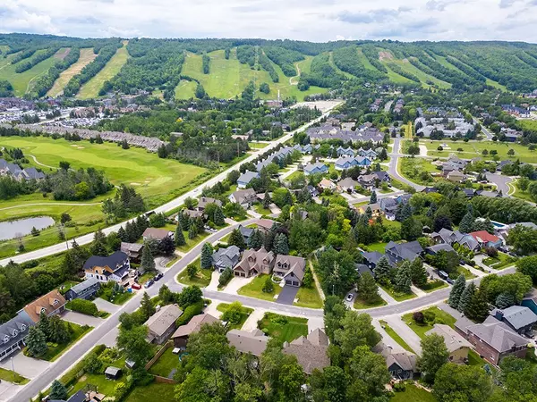 Blue Mountains, ON L9Y 0L3,189 Brooker BLVD