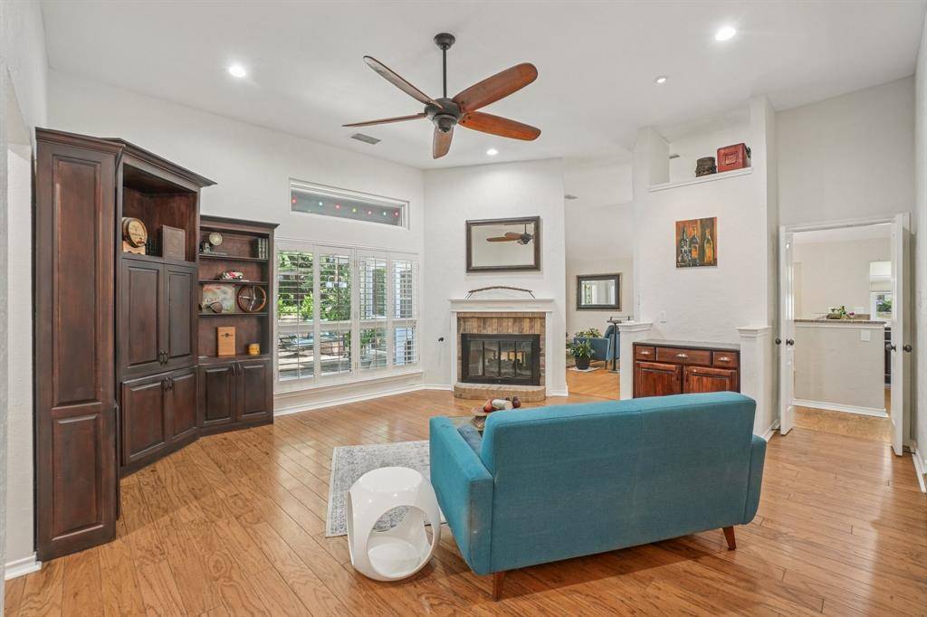 Grapevine, TX 76051,5229 Brettenmeadow Drive