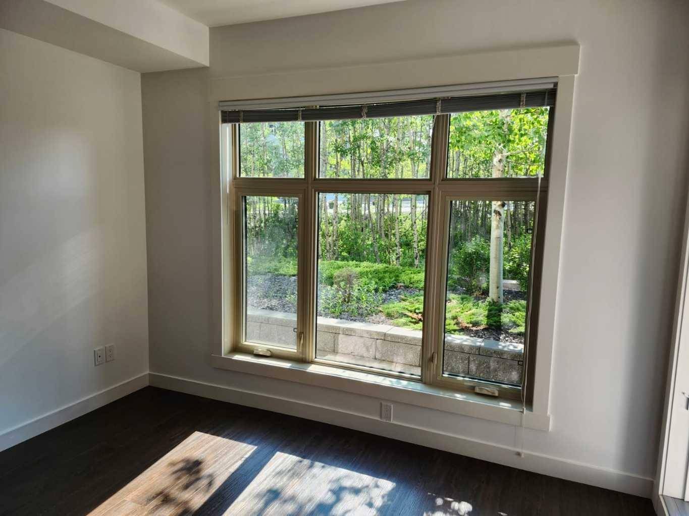 Calgary, AB T3H0E6,45 Aspenmont HTS Southwest #119