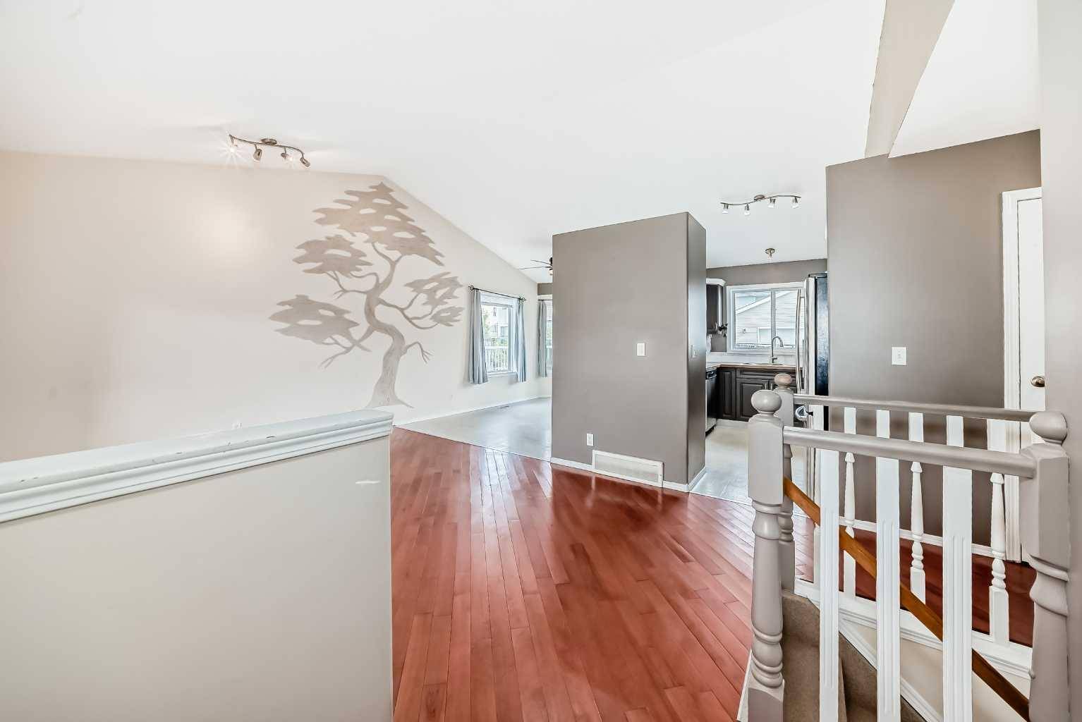 Sylvan Lake, AB T4S 1V8,6 Westwood Close