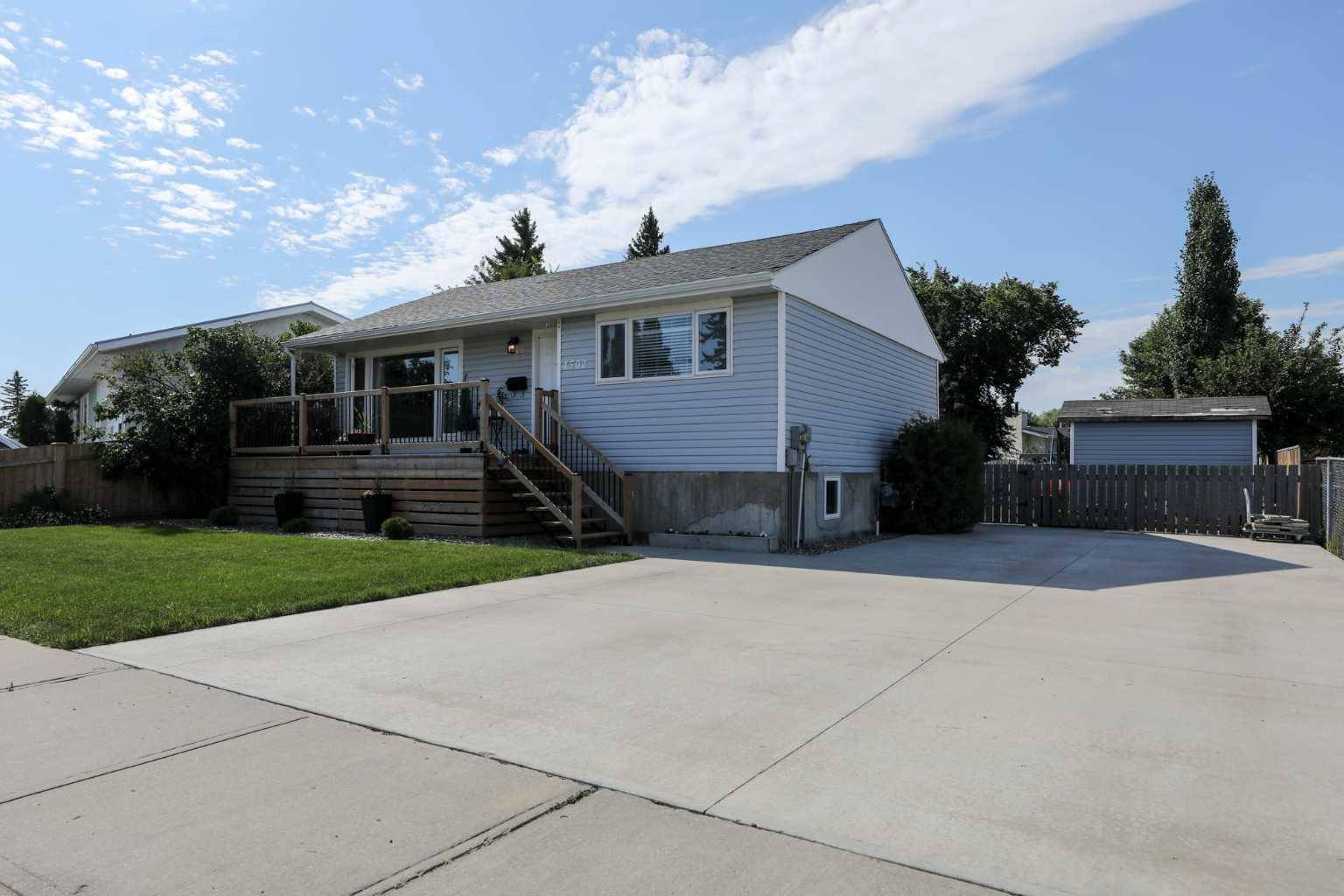Taber, AB T1G 1A1,4502 Heritage PL