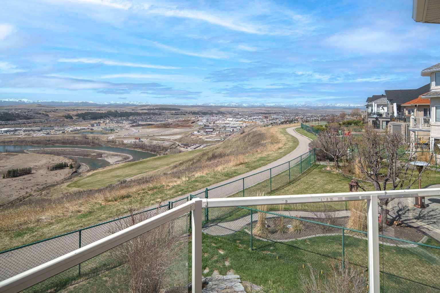 Cochrane, AB T4C 1W3,120 Gleneagles LNDG