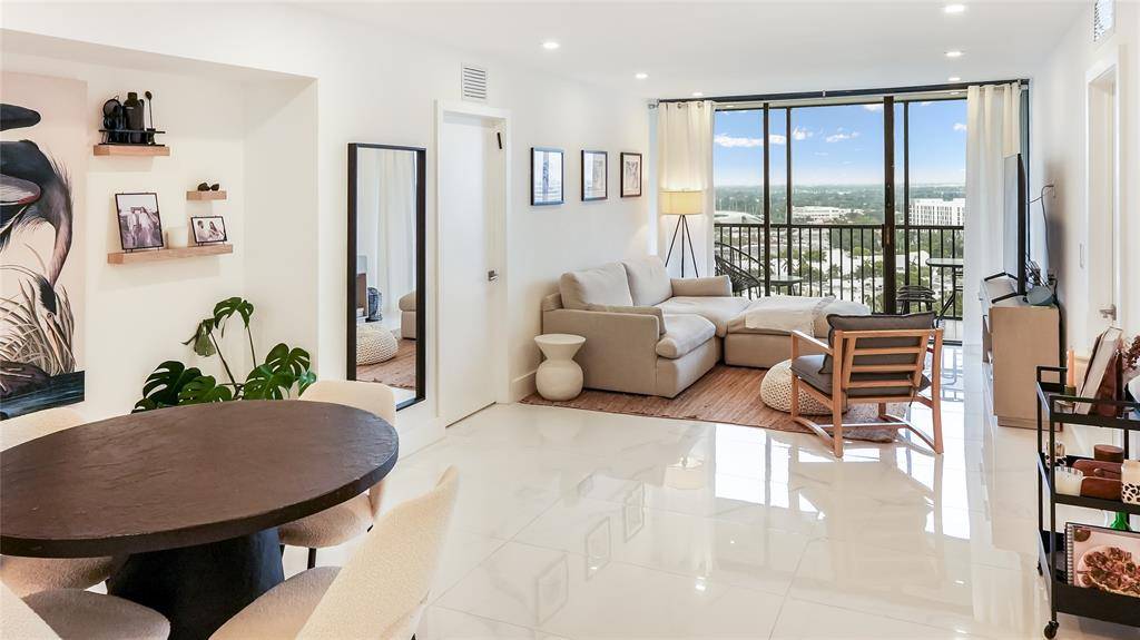 Aventura, FL 33180,20335 W Country Club Drive #2010