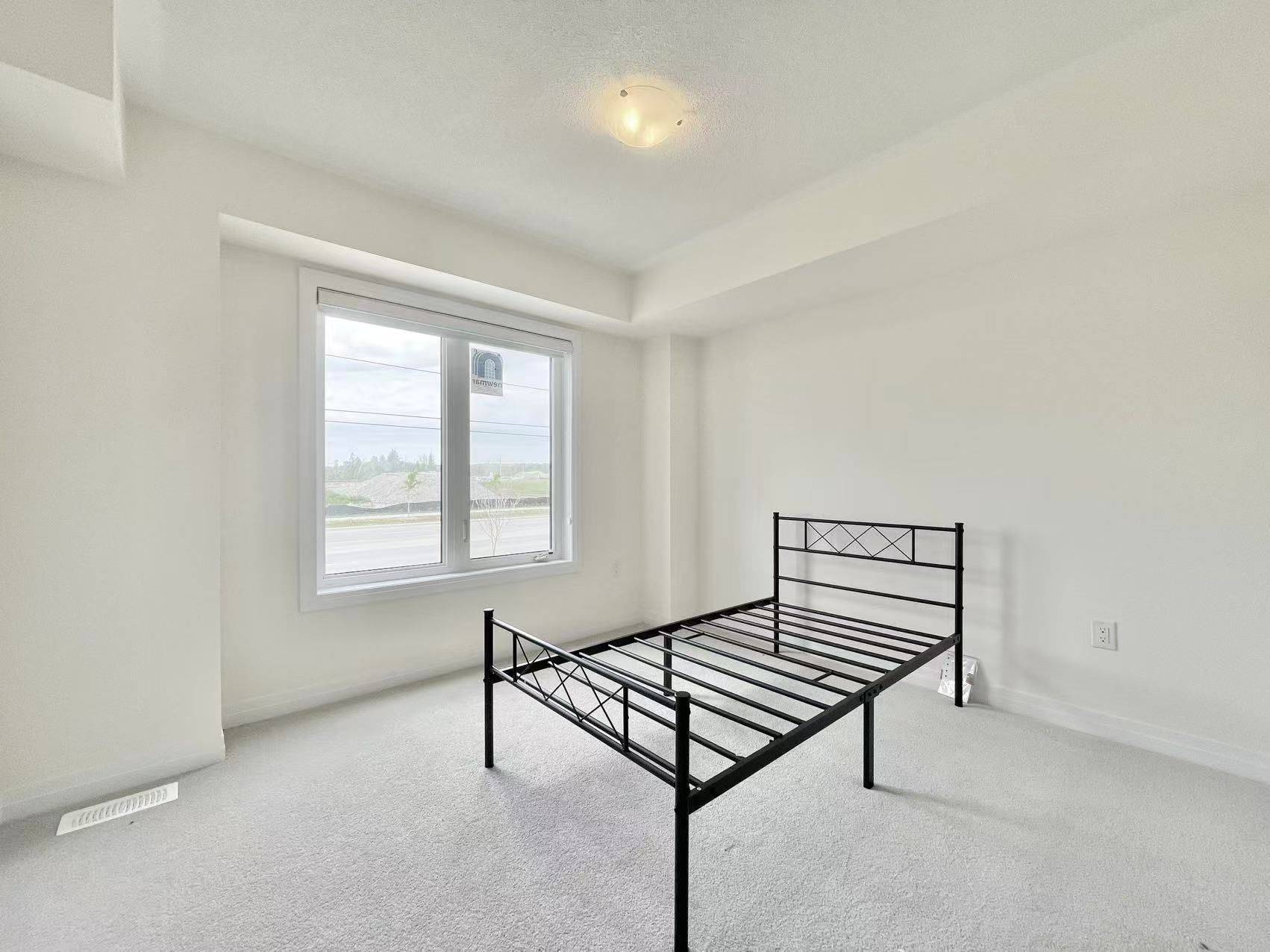 Richmond Hill, ON L4S 0N7,11409 Leslie ST