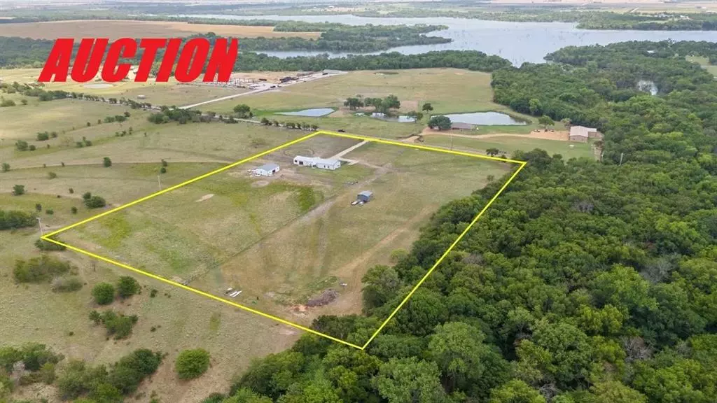 Tioga, TX 76271,1195 Buck Creek Road