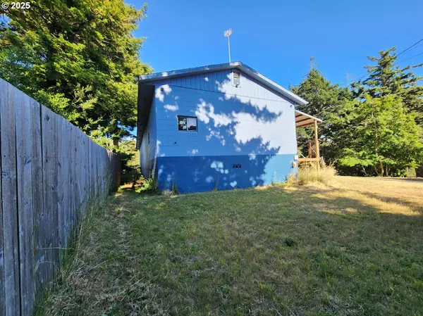 Port Orford, OR 97465,1717 OREGON ST