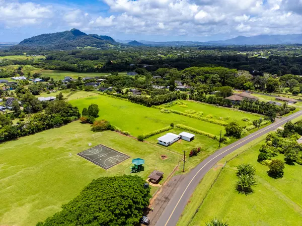Kapaa, HI 96746,6151 KAWAIHAU RD