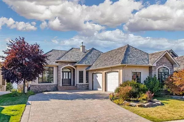 120 Gleneagles LNDG, Cochrane, AB T4C 1W3