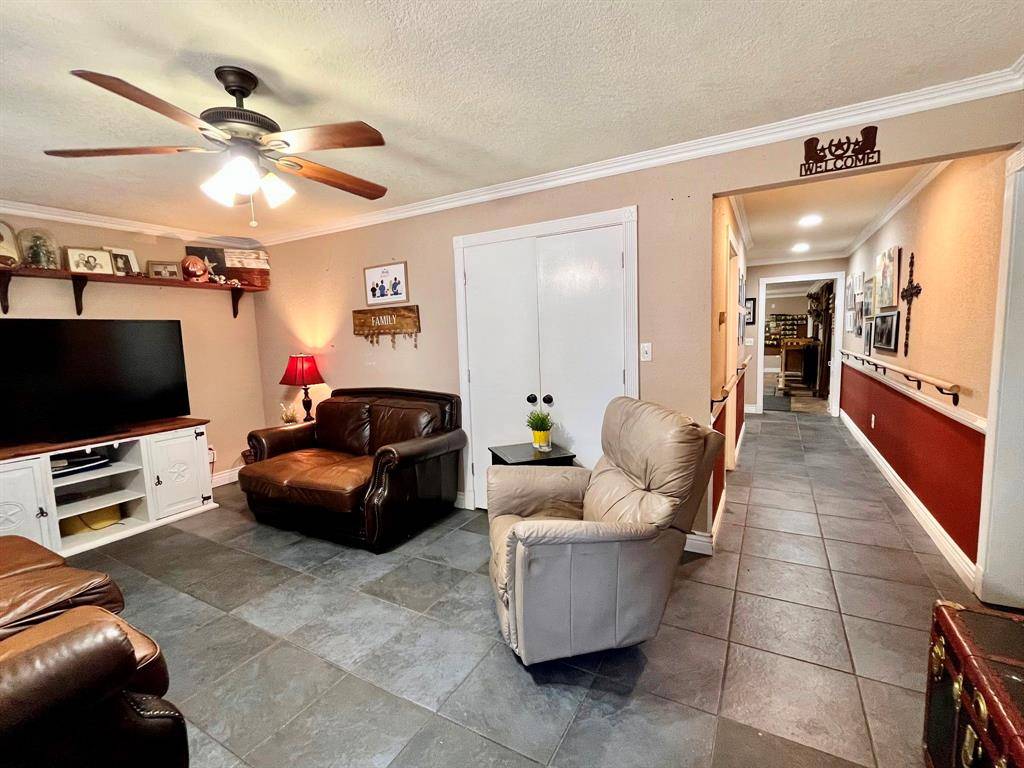 Forney, TX 75126,118 W Main Street
